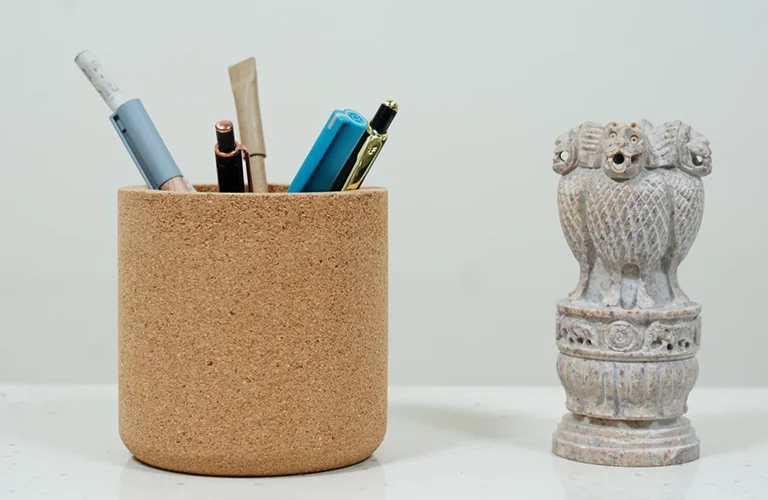 Cork Round Style Pen Holder